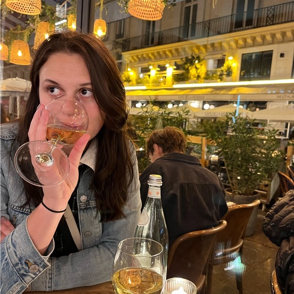 Meet your Posher, Maddie - Picture 10 of 15